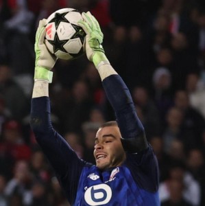 法媒：巴黎与里尔口头谈妥切瓦利尔转会，4000万欧签约5年